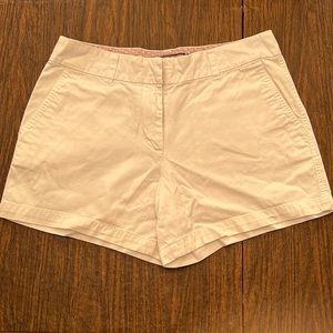 White Vineyard Vines Shorts
